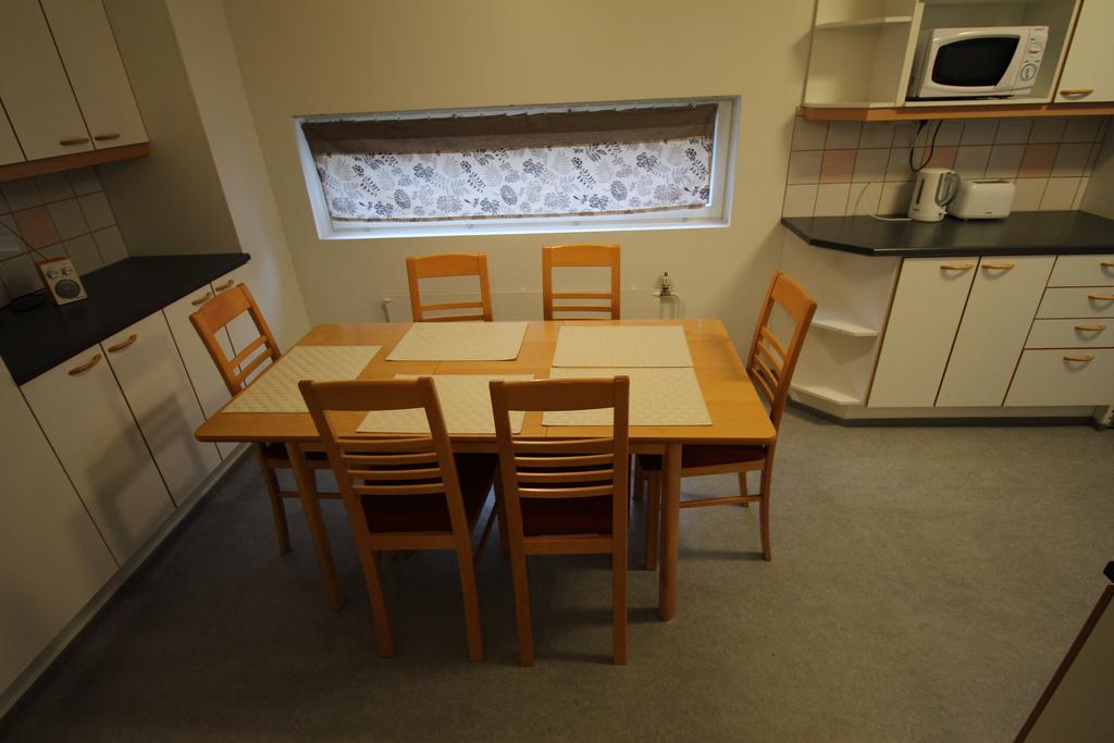 Majoitusykkoenen Apartment Raahe Exterior foto
